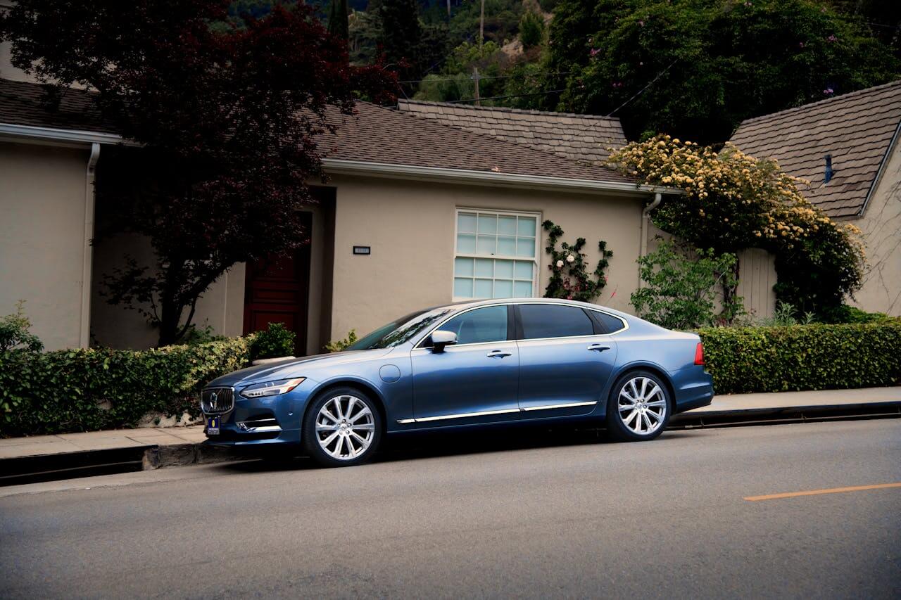 Should You Bundle Your Auto and Home Insurance? What to Know Before You Do